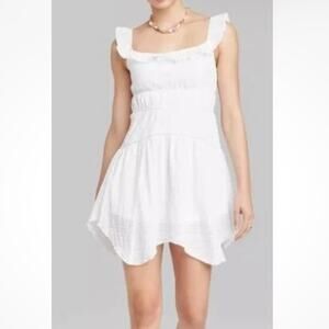 Wild Fable White Sleeveless Chiffon Fit & Flare Sundress Size S Asymmetrical Hem